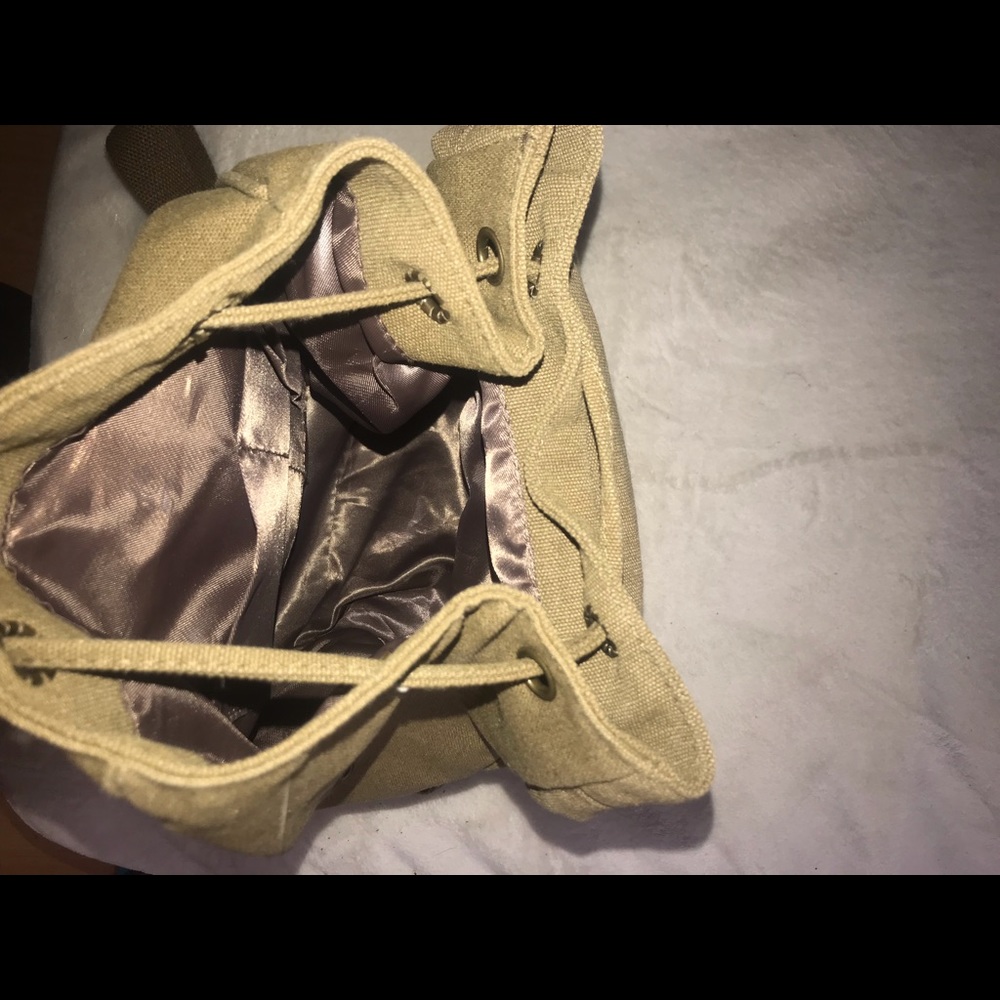 Backpack - Picture 2 of 2